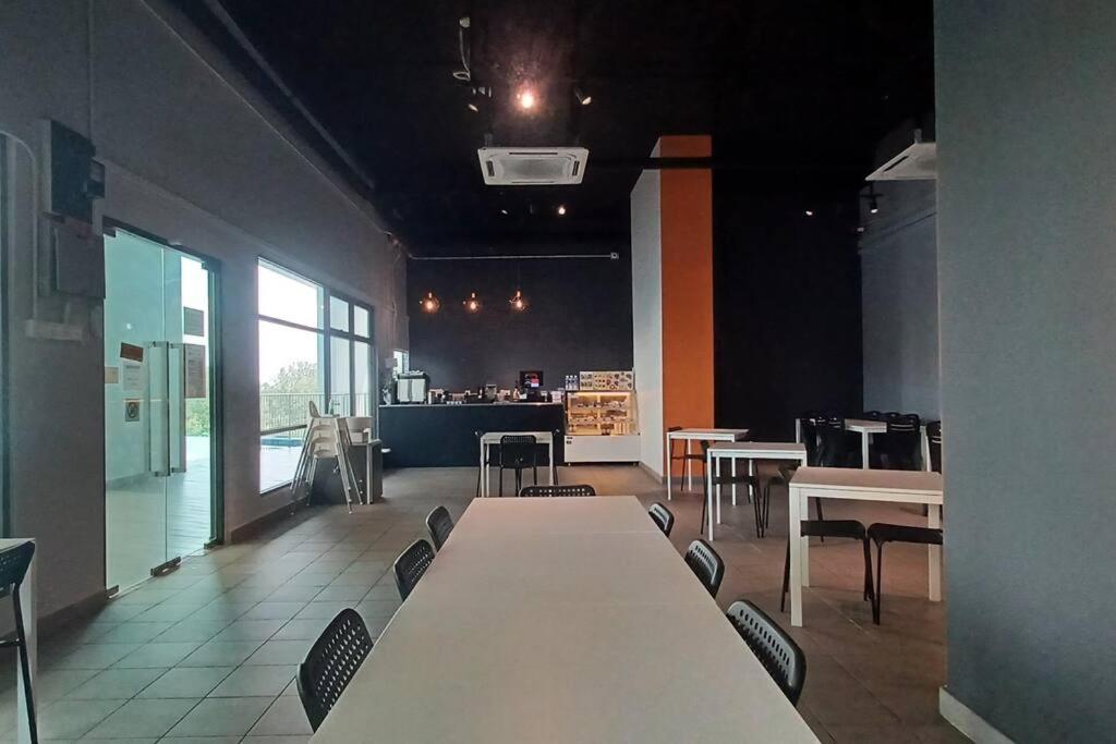Homestay Arc Cozyhome Austin Hills 4-5Pax جوهر بهرو المظهر الخارجي الصورة