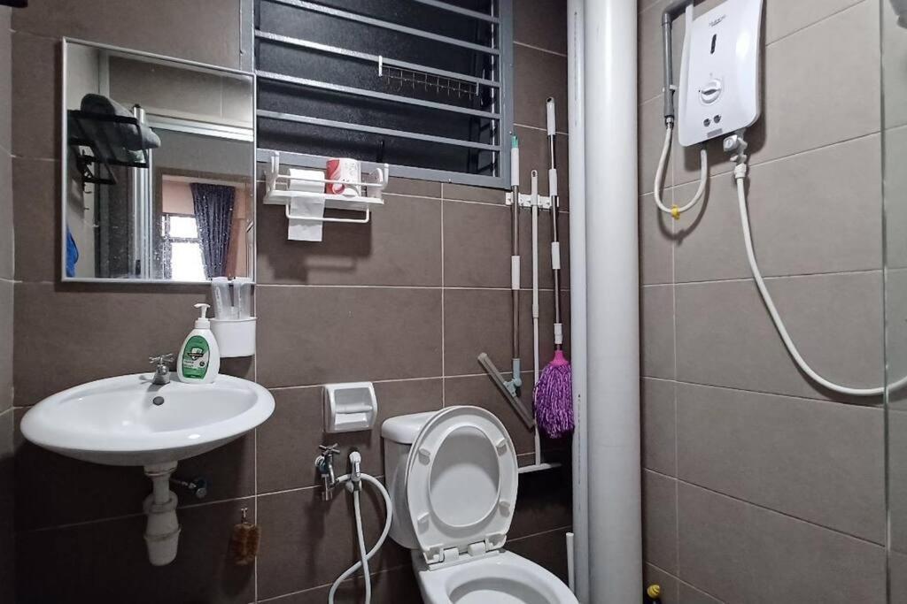 Homestay Arc Cozyhome Austin Hills 4-5Pax جوهر بهرو المظهر الخارجي الصورة